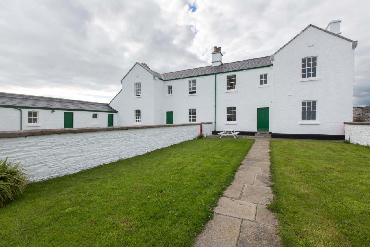 Galley Head Lightkeeper'S Houses Donoure Extérieur photo